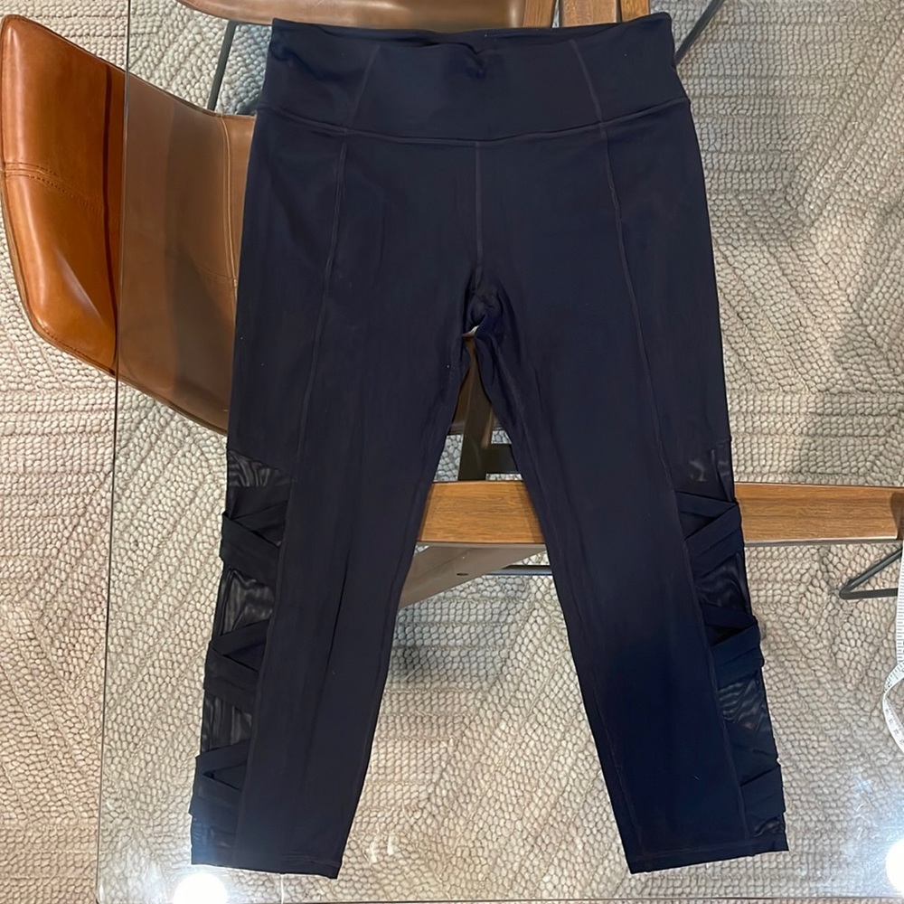 Athleta Capri w/ mesh details
